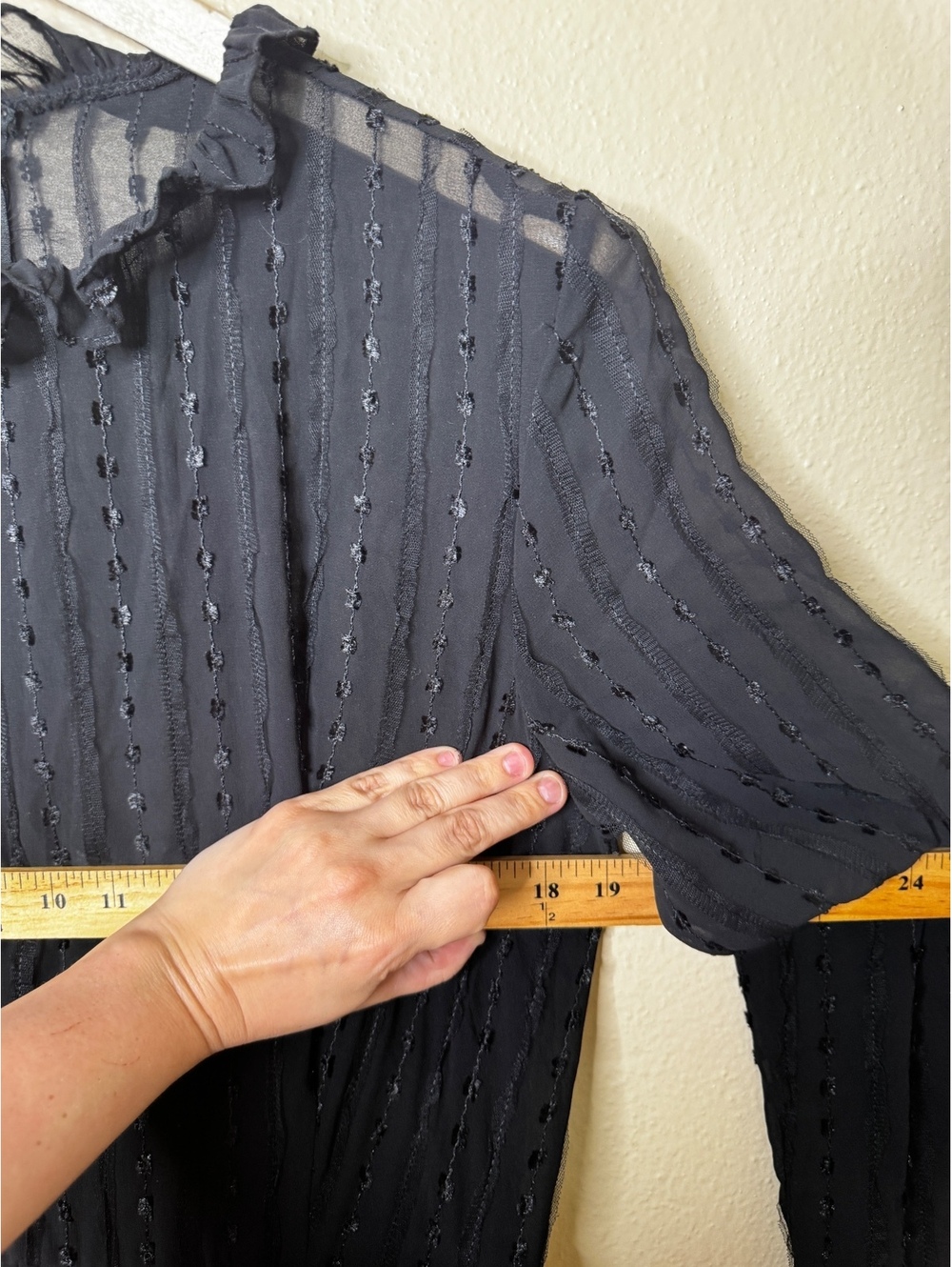 IEENA for Mac Duggal Women’s Black Pleated Swiss Dot Ruffle Neck Dress 16 NWT - Picture 4 of 8